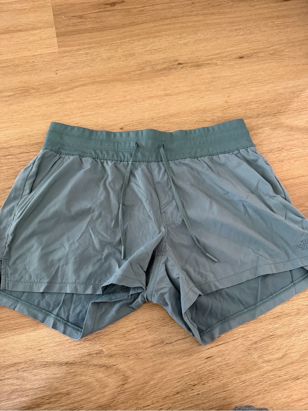 Women’s Lightweight Elastic Waist Shorts - Slate Green